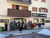 Skiverhuur winkel Ekosport-Rent Les Luges à Foin in Bozel, 10 rue Jean Jaurès Skiverhuur winkel Ekosport-Rent Les Luges à Foin in Bozel, 10 rue Jean Jaurès