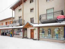 Skiverhuur winkel Val Sports in Lanslebourg Val Cenis, 110 rue du Mont Cenis Skiverhuur winkel Val Sports in Lanslebourg Val Cenis, 110 rue du Mont Cenis