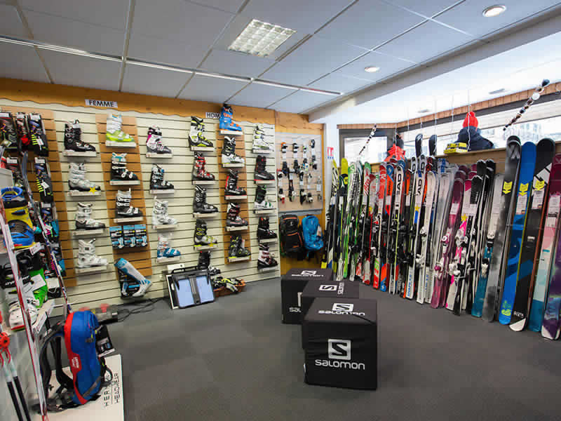 Skiverhuur winkel Val Sports in 110 rue du Mont Cenis, Lanslebourg Val Cenis