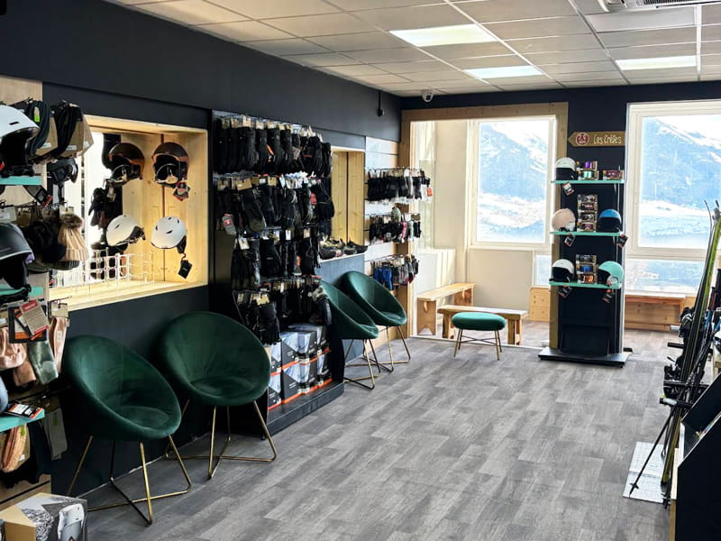 Skiverhuur winkel Ekosport-Rent Le Local in 23 avenue Emmanuel Brousse, Font Romeu