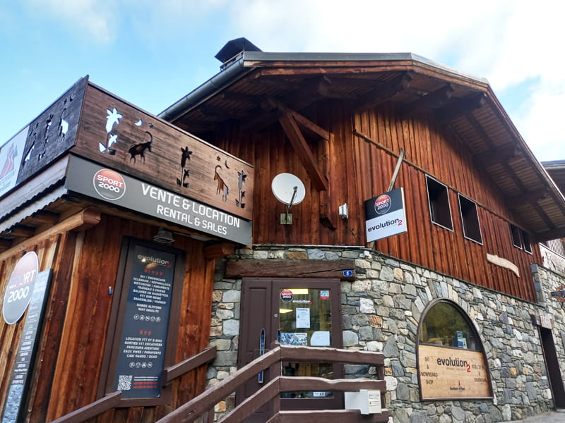 Skiverhuur winkel Ski Shop Montchavin Sportshop Paradiski in 5, rue de la Glisse, La Plagne - Montchavin