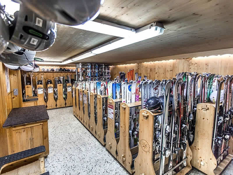 Skiverhuur winkel Mathias Sports in 60 Taille de Mas du Pleney, Morzine