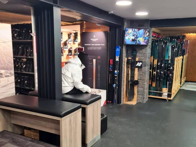 Skiverhuur winkel Mathias Sports in 60 Taille de Mas du Pleney, Morzine