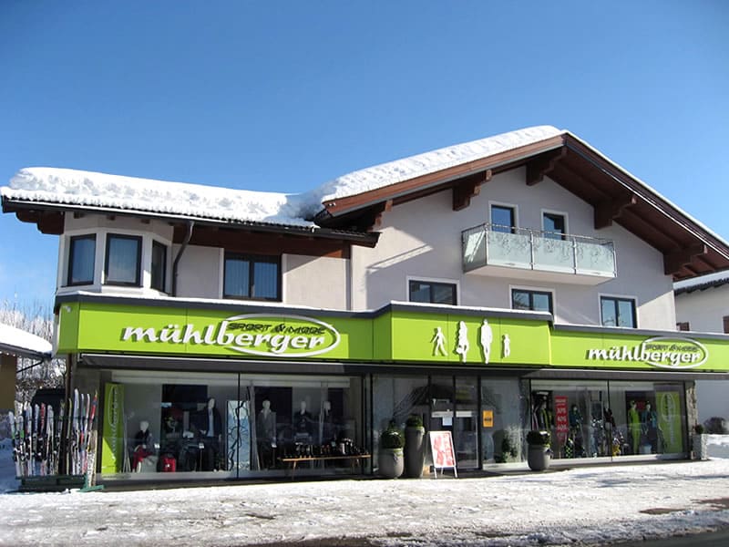 Skiverhuur winkel Sport & Mode Mühlberger in Alleestrasse 31, Kössen