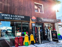 Skiverhuur winkel Berard Skishop in Peisey Vallandry, Centre Commercial de Vallandry Skiverhuur winkel Berard Skishop in Peisey Vallandry, Centre Commercial de Vallandry