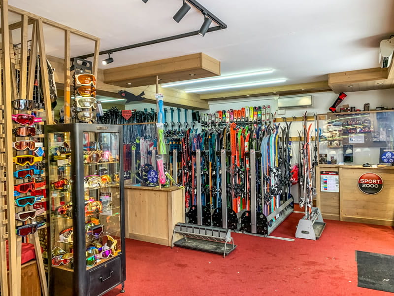 Skiverhuur winkel Berard Skishop in Centre Commercial de Vallandry, Peisey Vallandry