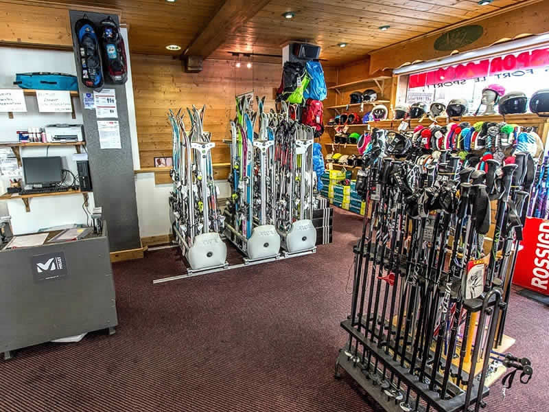 Skiverhuur winkel Ardent Sports in Centre Station, Montriond
