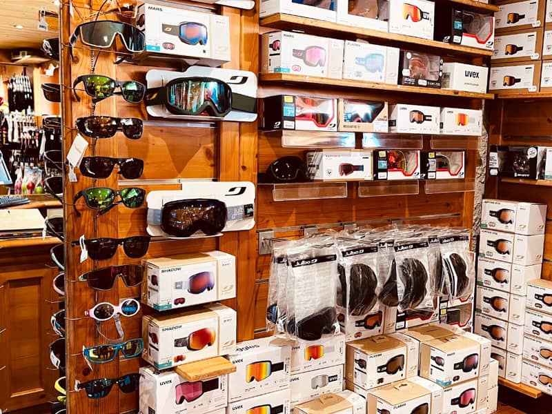 Skiverhuur winkel Dumoulin Sports in Chef Lieu, Crest-Voland