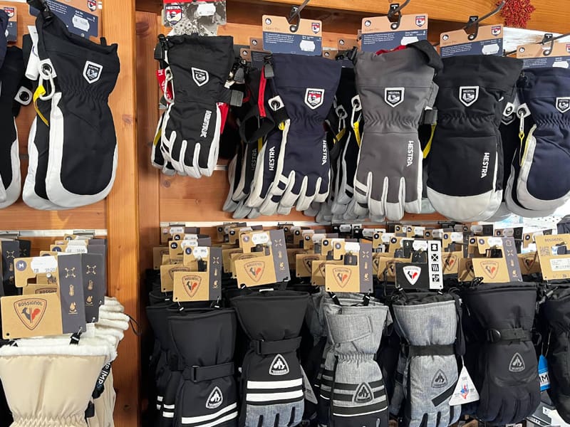 Skiverhuur winkel Dumoulin Sports in Chef Lieu, Crest-Voland