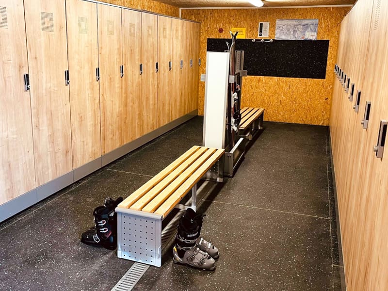 Skiverhuur winkel Dumoulin Sports in Chef Lieu, Crest-Voland