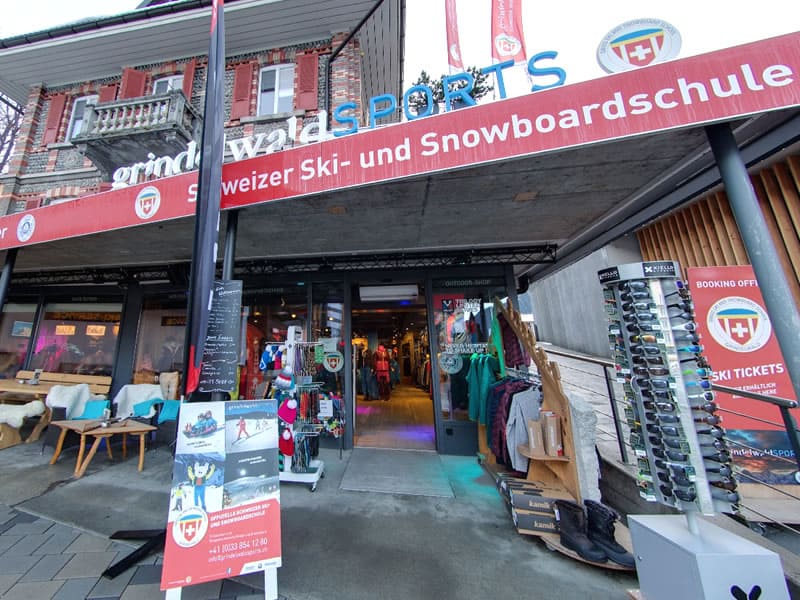 Skiverhuur winkel Outdoor - Swiss Ski School Grindelwald in Dorfstrasse 103, Grindelwald