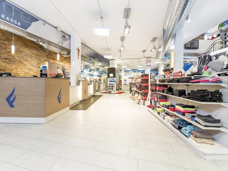 Skiverhuur winkel Sporthütte Fiegl in Dorfstrasse 119, Sölden