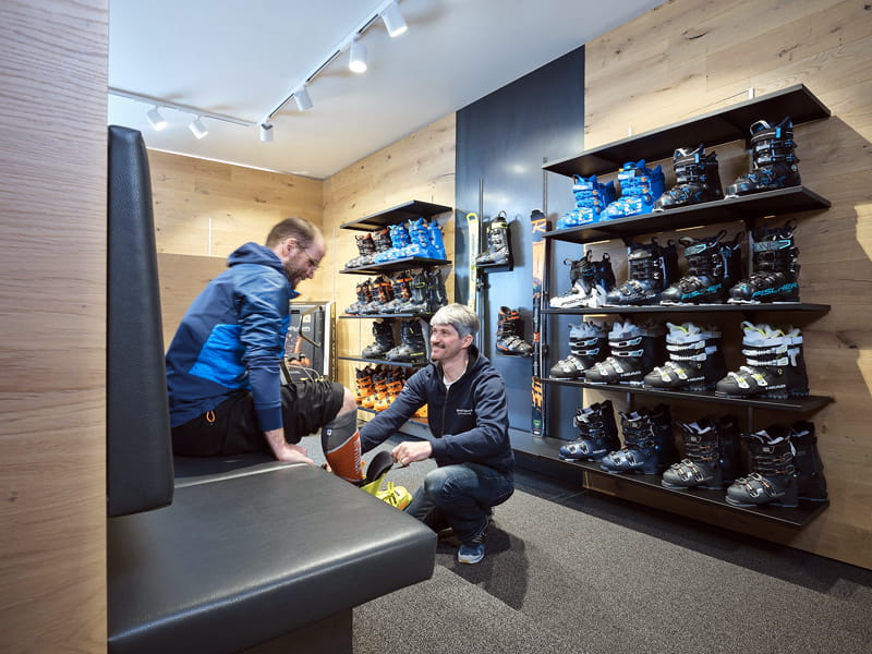 Skiverhuur winkel Bernet Sport in Dorfstrasse 128, Grindelwald