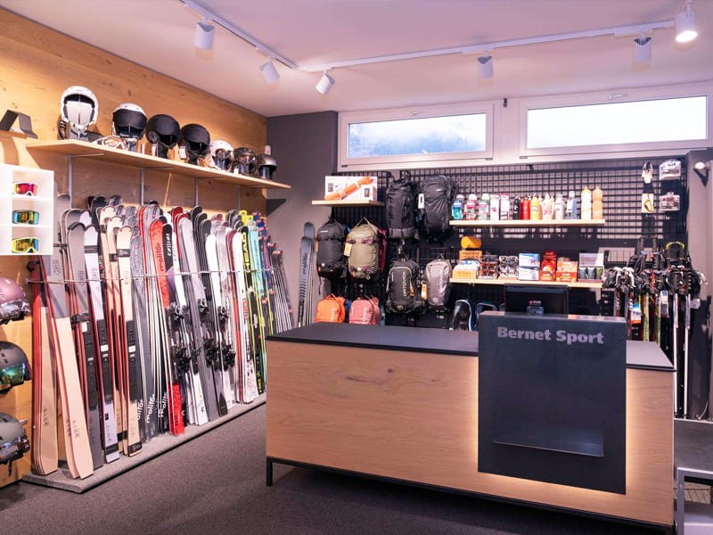 Skiverhuur winkel Bernet Sport in Dorfstrasse 128, Grindelwald