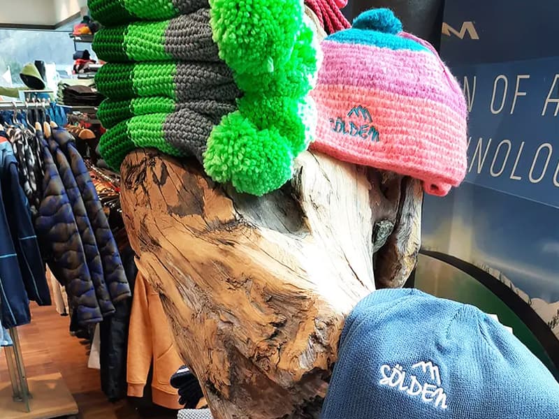 Skiverhuur winkel Sport Riml Sporthaus in Dorfstrasse 9, Sölden
