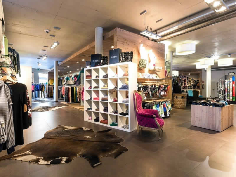 Skiverhuur winkel LARCHER Sport und Mode in Feichten 128, Kaunertal