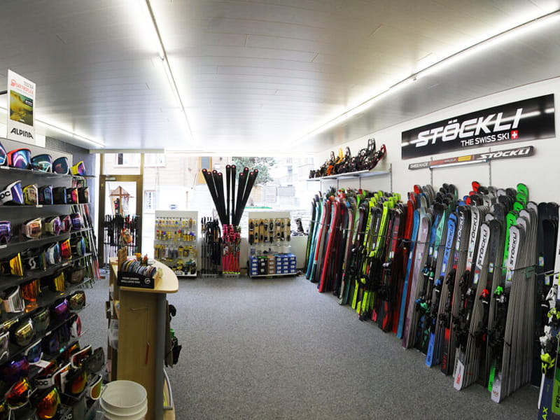 Skiverhuur winkel Meyer's Sporthaus in Gotthardstrasse 62, Andermatt