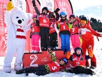 Prijzenceremonie kinderskicursusssen Skischule Snowsports Westendorf