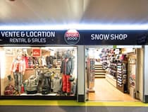 Skiverhuur winkel Snow Shop in Isola 2000, Immeuble le Tavels - Galerie marchande Skiverhuur winkel Snow Shop in Isola 2000, Immeuble le Tavels - Galerie marchande