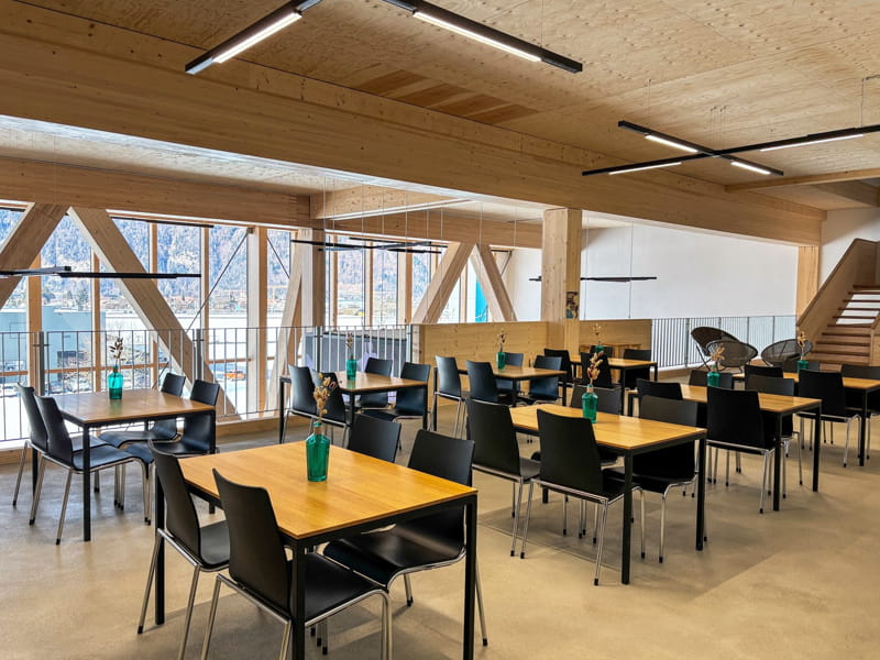 Skiverhuur winkel Outdoor Interlaken Base in Industriestrasse 17, Wilderswil