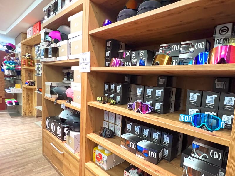 Skiverhuur winkel Maison Clataud Sport in Piazza Assietta, 16, Sauze d’Oulx