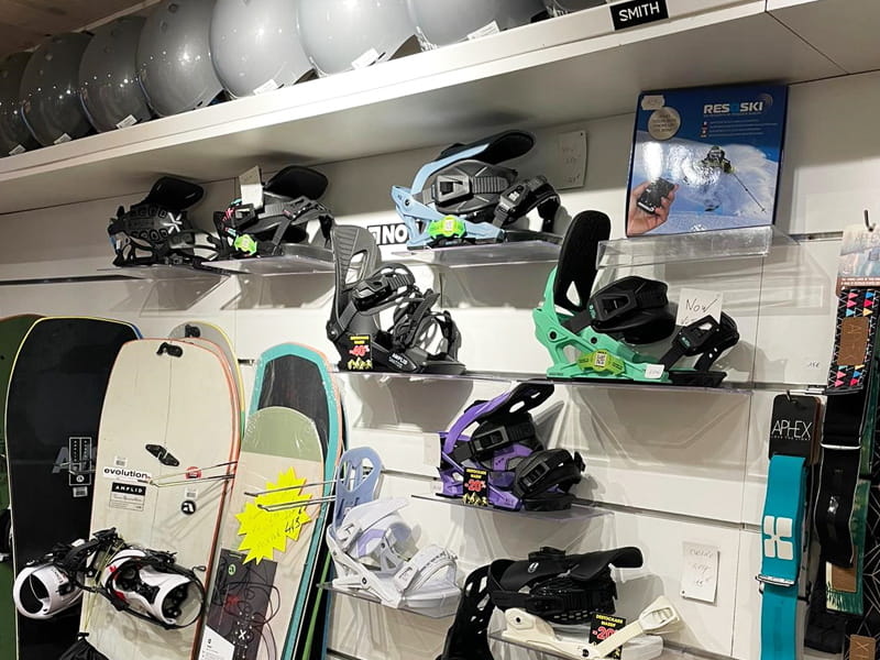 Skiverhuur winkel Ski Shop Les Coches Sportshop Paradiski in Place des commerces, La Plagne - Les Coches