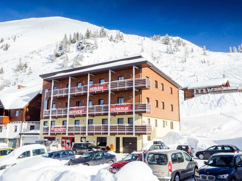 Skiverhuur winkel SPORT 2000 Schöttl in Planneralm 2 (Talstation Parkplatz Plannereckbahn), Irdning Donnersbachtal