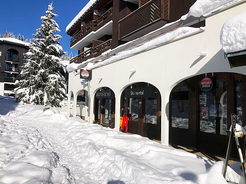 Skiverhuur winkel Auben Ski in Praz des Esserts, Morillon 1100