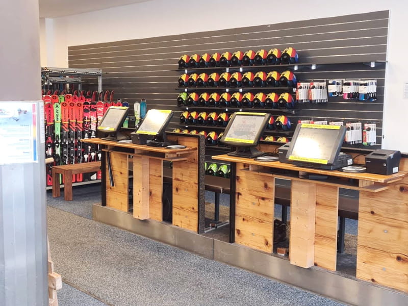 Skiverhuur winkel Snow & Fun Hinterglemm in Reiterkogelbahn Talstation, Hinterglemm
