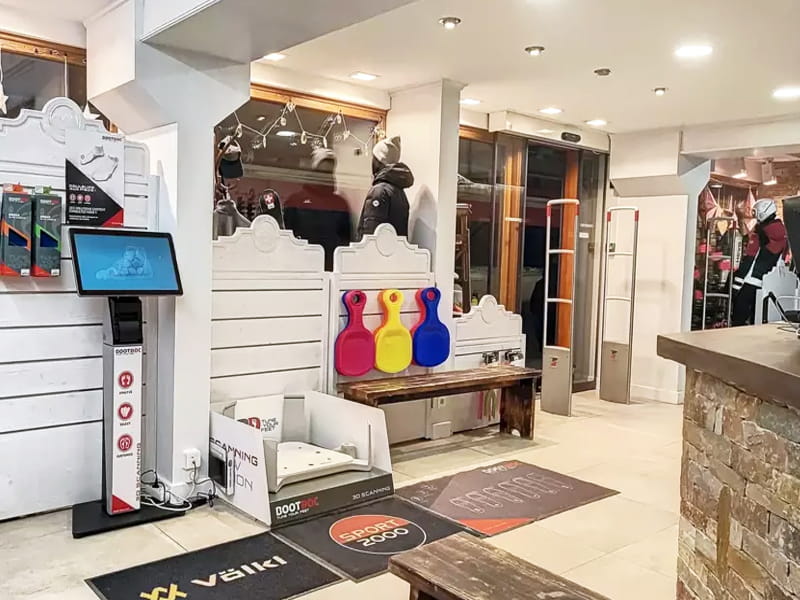 Skiverhuur winkel Les Tryoskys in Résidence L'Ouillon, La Toussuire