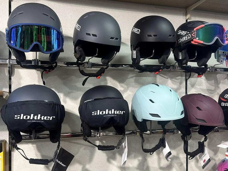 Skiverhuur winkel SPORT 2000 Azzurra Sport in Riedstrasse 10, Zermatt