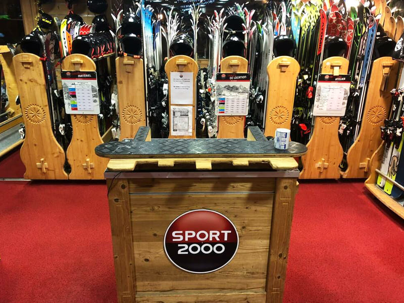 Skiverhuur winkel Premium Sport in Route d'Huez (Viel Alpe), Alpe d’Huez