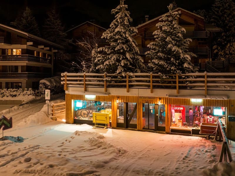 Skiverhuur winkel Backside Verbier in Rue de Ransou 191b, Verbier