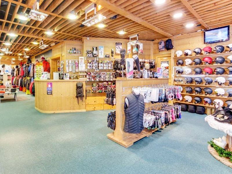 Skiverhuur winkel Ekosport-Rent Riquet Sport Chantemerle in Rue du Centre - Centre Commercial Le Serre d'Aigle, Serre Chevalier Chantemerle