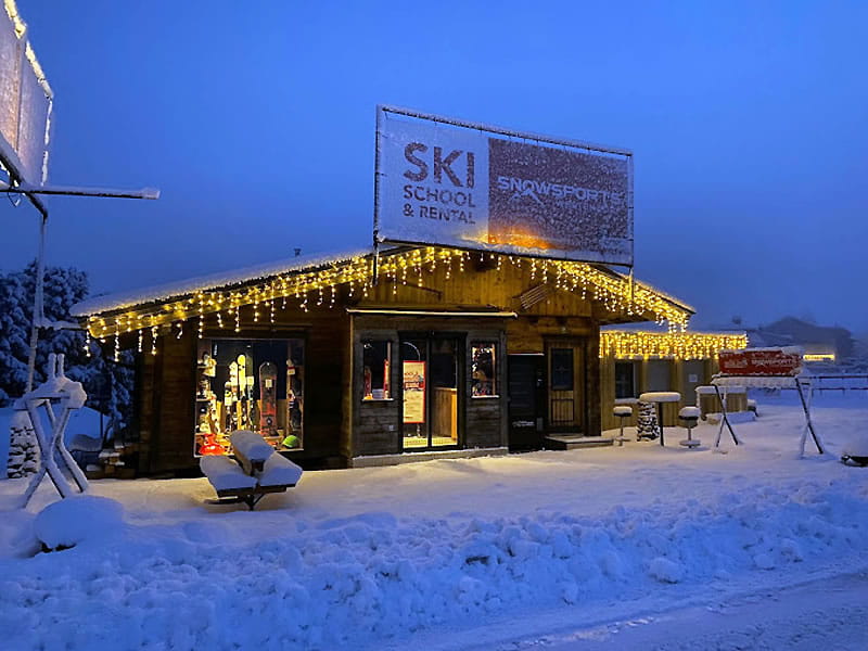 Skiverhuur winkel Snowsports Westendorf in Schulgasse 15, Westendorf