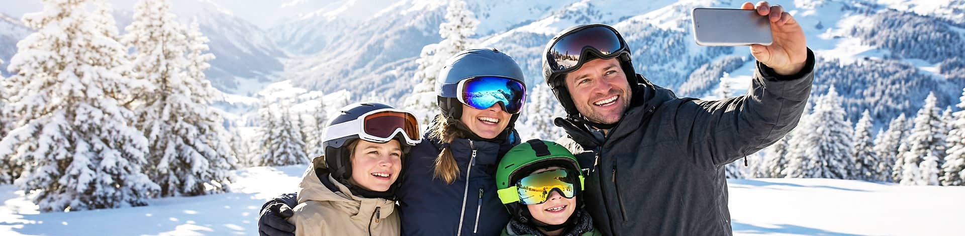 Packliste für Skiurlaub mit Familie