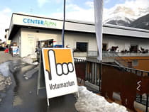 Skiverhuur winkel Jon Sport Alpin in Scuol, Stradun 328a