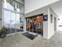 Skiverhuur winkel Snoworld in St. Johann i.Po.-Alpendorf, Talstation Gondelbahn - Alpendorf 2 Skiverhuur winkel Snoworld in St. Johann i.Po.-Alpendorf, Talstation Gondelbahn - Alpendorf 2