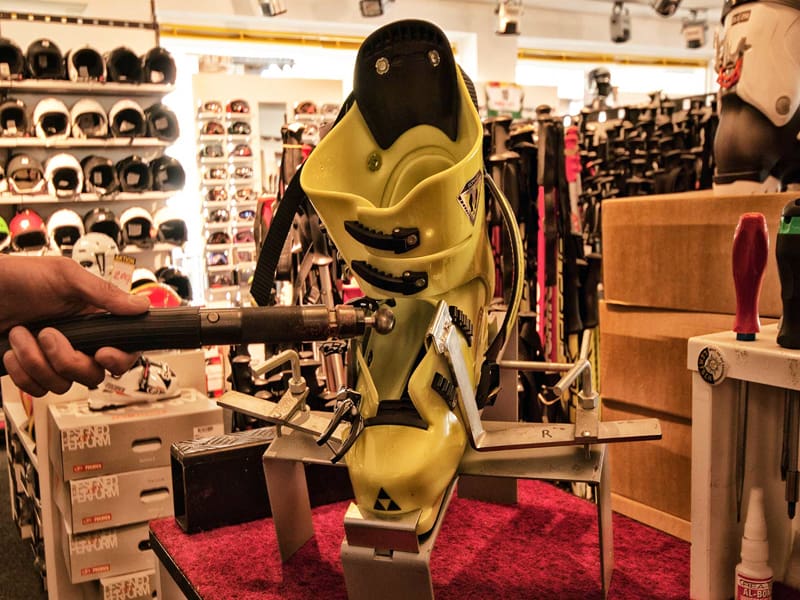Skiverhuur winkel Sport Lentsch - Sport vor Ort in Talstation Hochzeigerbahn, Jerzens