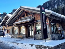 Skiverhuur winkel Ardent Sports in Montriond, Télécabine d'Ardent Skiverhuur winkel Ardent Sports in Montriond, Télécabine d'Ardent
