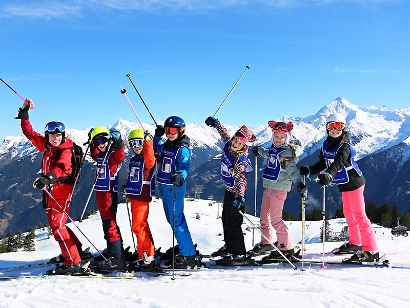 Skiverhuur winkel Skischule Snowsports Mayrhofen in Tuxerstrasse 714, Mayrhofen