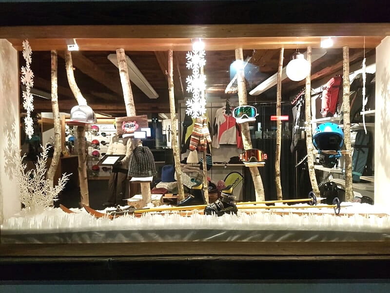Skiverhuur winkel Monntains in Via Alpsu 75, Sedrun