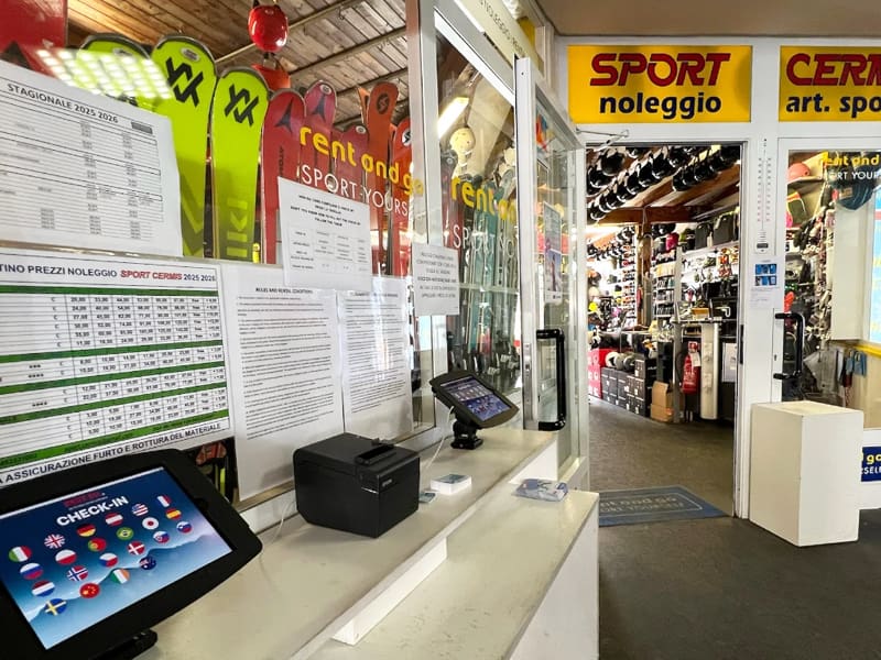 Skiverhuur winkel Sport Cermis in Via Cermis 2, Alpe Cermis, Cavalese