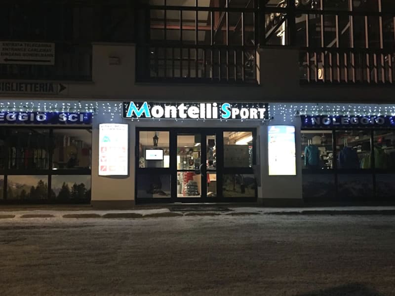 Skiverhuur winkel Montelli Sport in Via dei Cavai, 1, Pejo