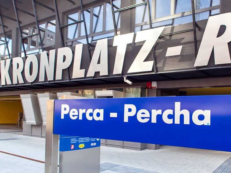 Skiverhuur winkel Rentasport Kronplatz Ried-Percha in Via Stazione 2 / Bahnhofstrasse 2 (Talstation Ried), Percha