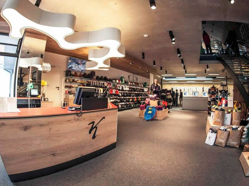 Skiverhuur winkel Sport & Mode Kessler in Walserstrasse 73-75, Kleinwalsertal - Riezlern