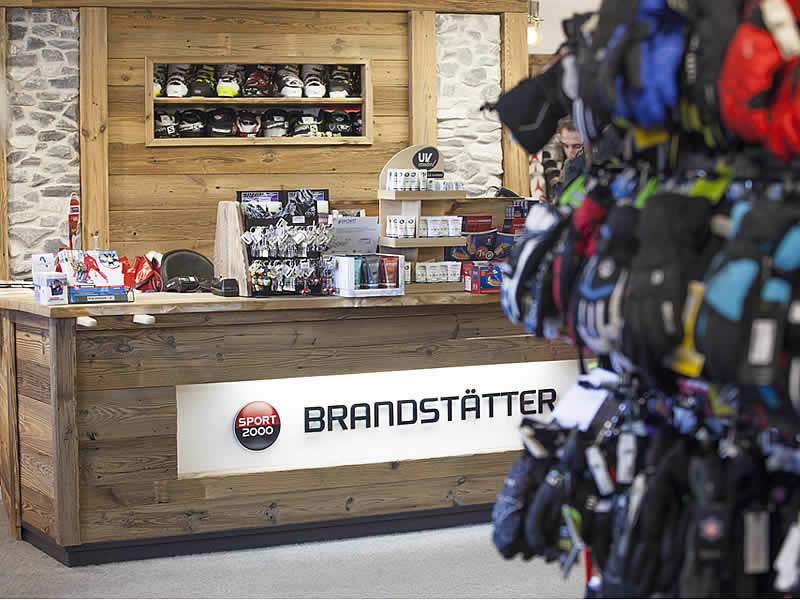 Skiverhuur winkel SPORT 2000 Brandstätter Ikarus Bahn in Weng 149 - Talstation Ikarus, Werfenweng